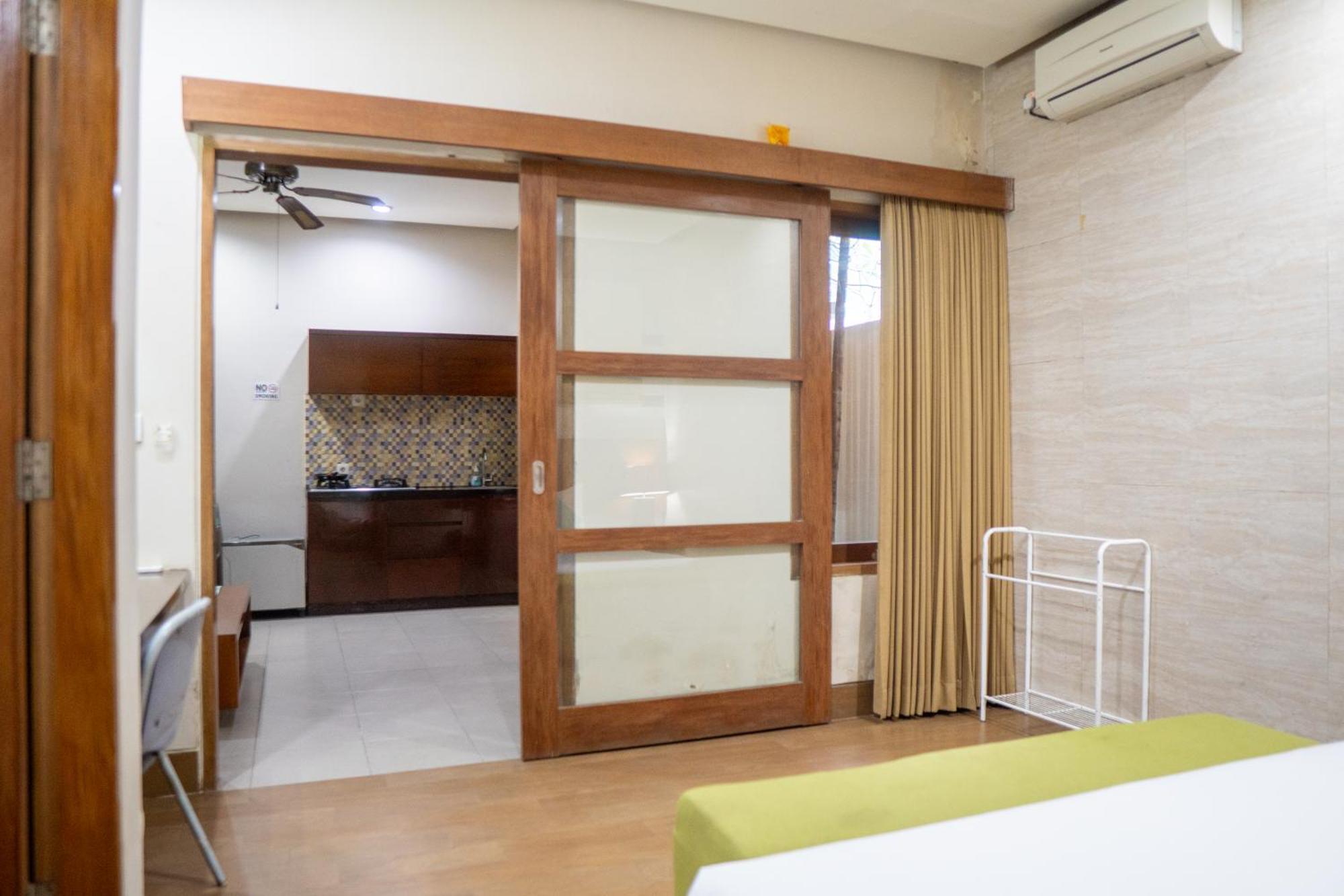 The Green Zhurga Suite Kerobokan Exterior foto